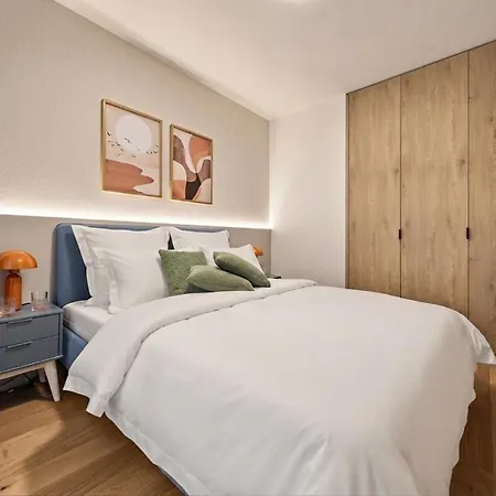 Apartman Royal Vydrica Old Town Under The Castle & Parking
